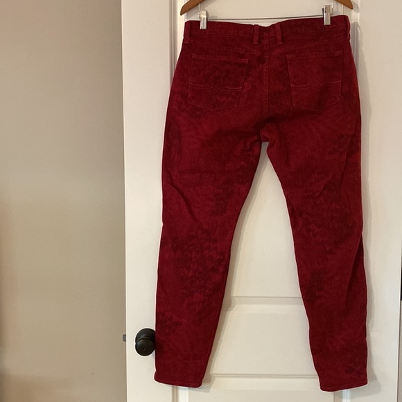 Lucky Legends Sofia Skinny Deep Red Jeans w Subtle Flower Print +MEASUREMENTS 31 - Picture 11 of 15